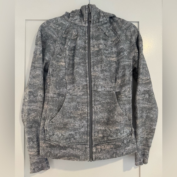 lululemon athletica Gray Pattern Scuba Full Zip Jacket - Picture 2 of 5